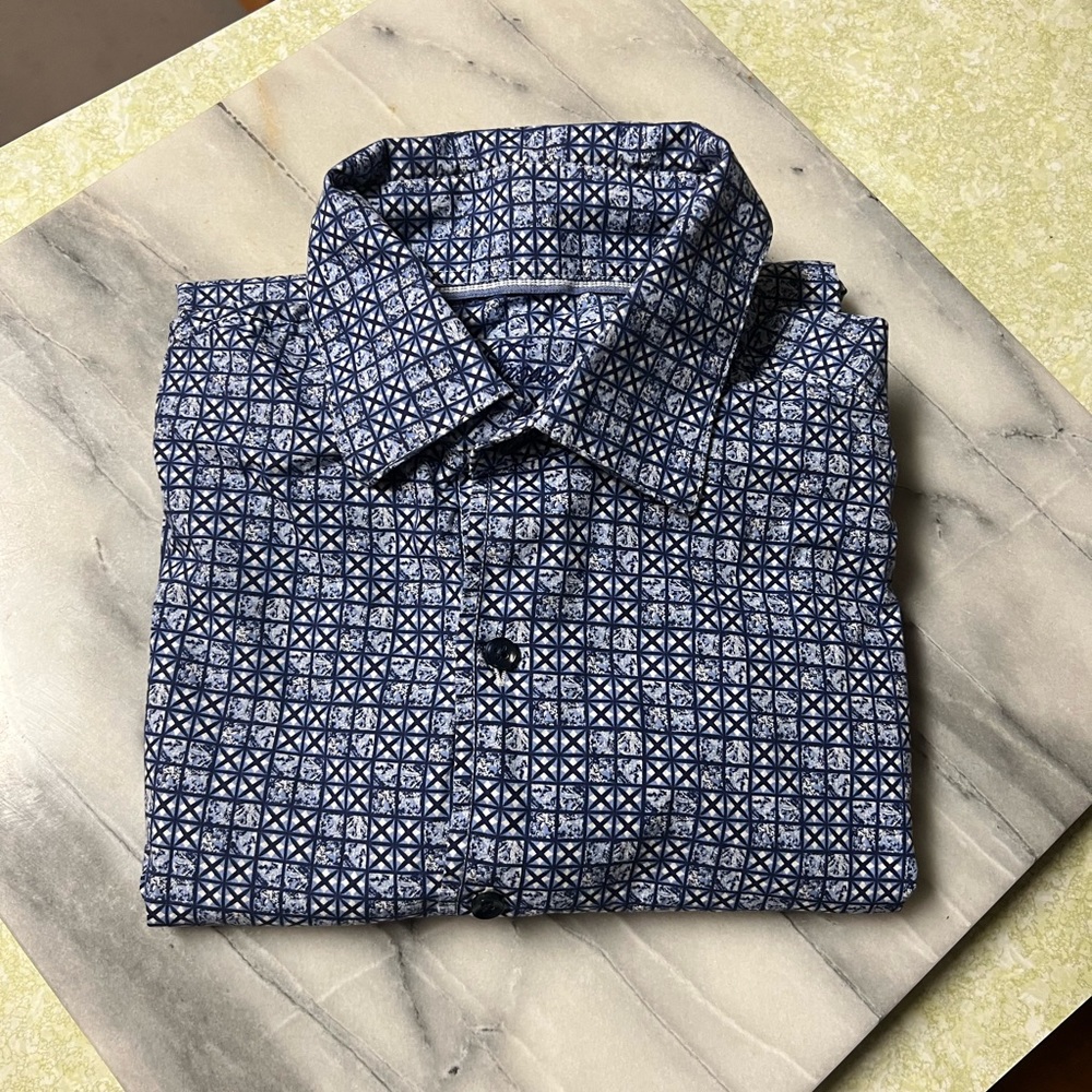 No tag , mens medium button up shirt